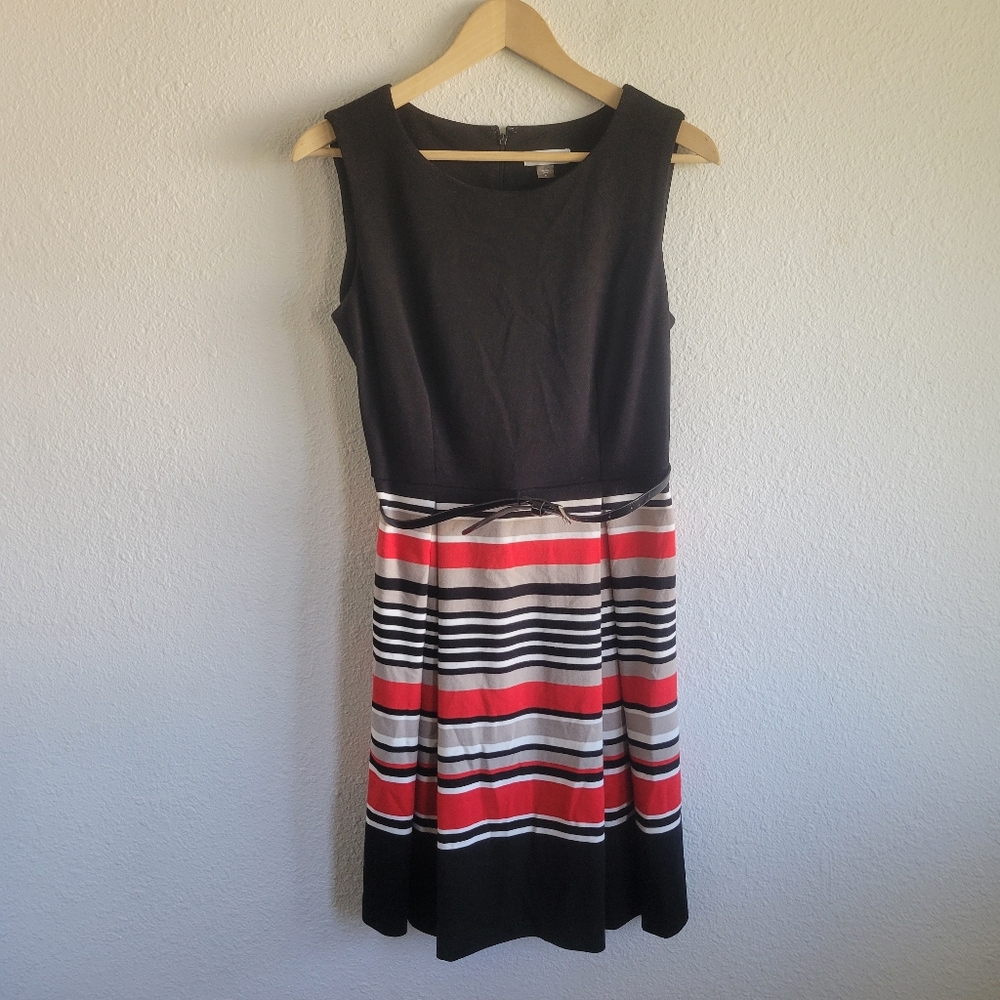 Calvin Klein Black Red Tan Striped Pleated Sleevless Dress Belted Womens Size 8